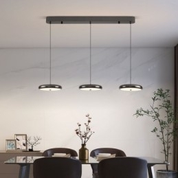 Plafondlamp met drie koppen en hanglamp