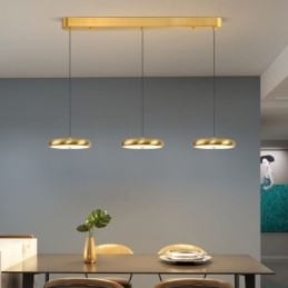 Plafondlamp met drie koppen en hanglamp