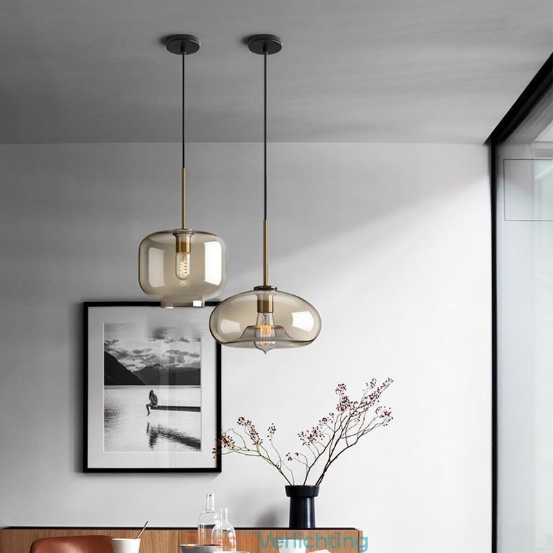 Glazen hanglamp Minimalistische cognackleurige decoratieve glazen lamp