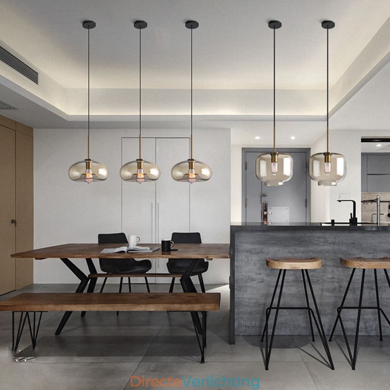 Glazen hanglamp Minimalistische cognackleurige decoratieve glazen lamp