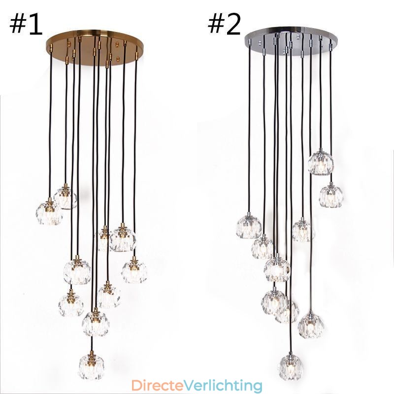 Moderne kristallen plafondlamp in de vorm van een voetbal
