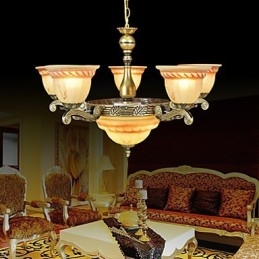 Traditionele klassieke vintage retro bronzen metalen kroonluchter