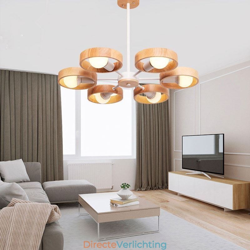 Unieke hanglamp van hout uit Scandinavië