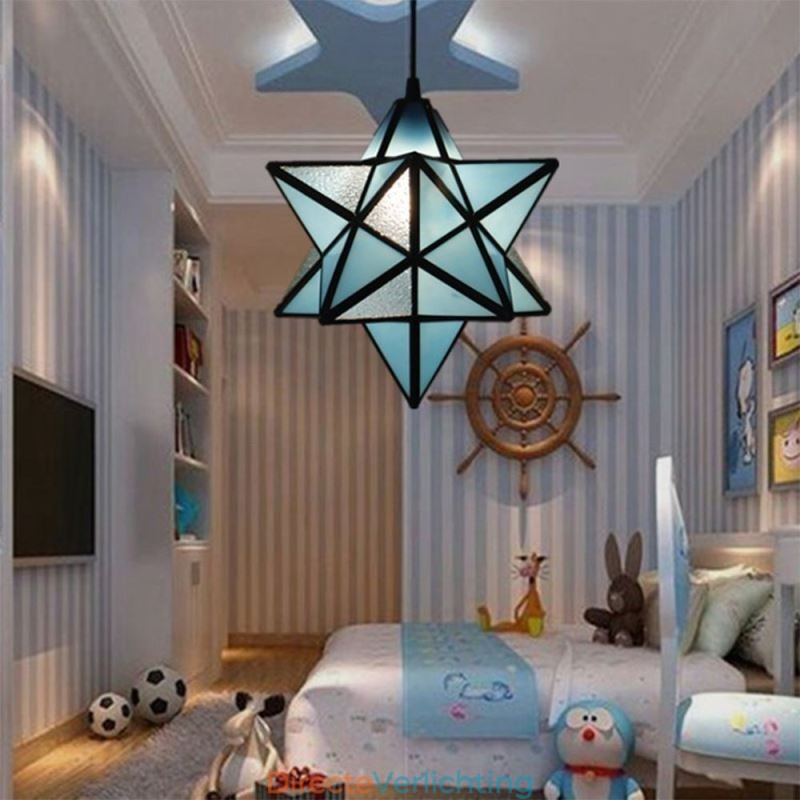 Europese hanglamp van gebrandschilderd glas, creatieve stervormige hanglamp