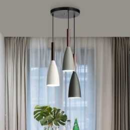 Moderne eenvoudige hanglamp met drie lampen, creatieve aluminium kunstlamp, café