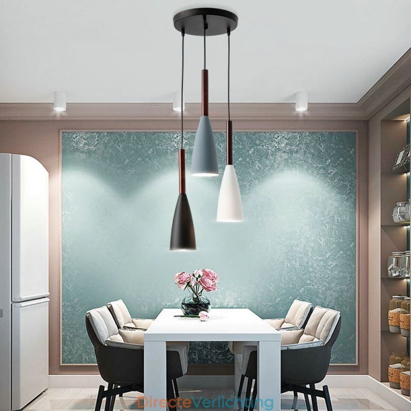 Moderne eenvoudige hanglamp met drie lampen, creatieve aluminium kunstlamp, café