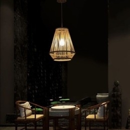 Hanglamp van bamboe, geweven bed