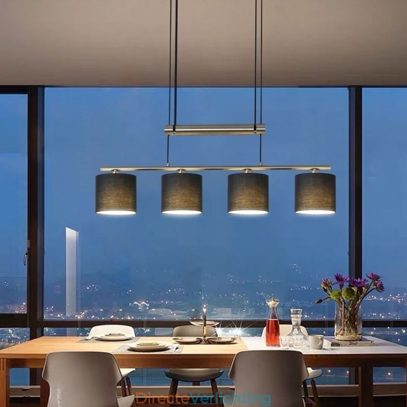 Moderne hanglamp met 4 lampen en stoffen kap, in hoogte verstelbaar