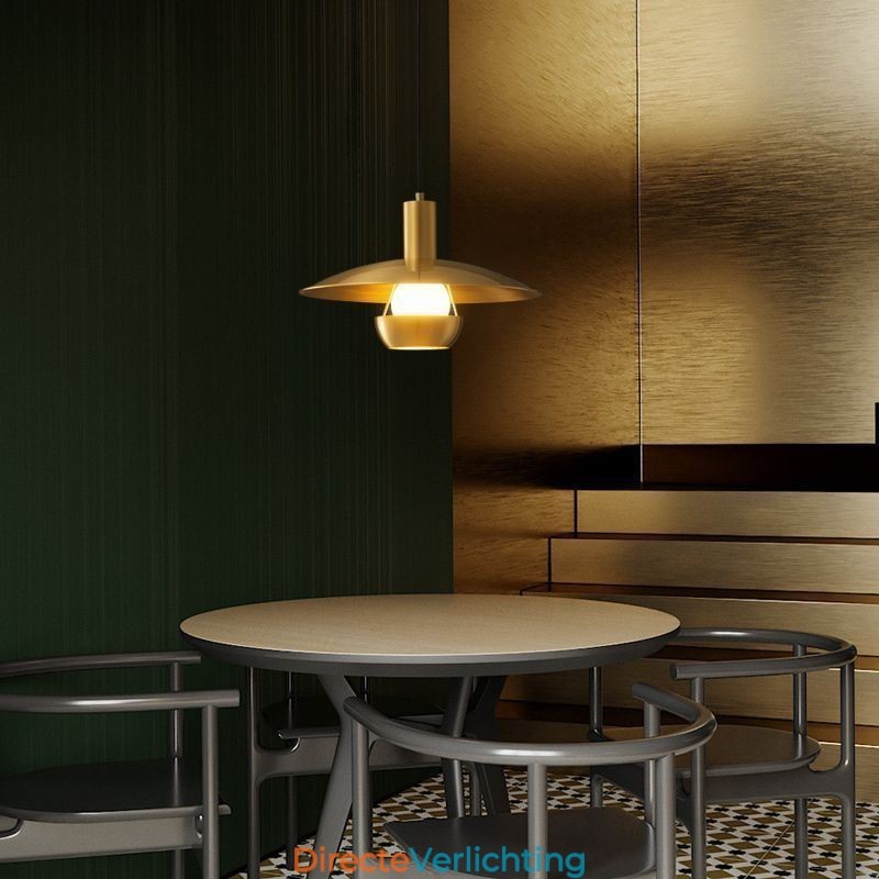 Geborsteld gouden hanglamp met enkele kop