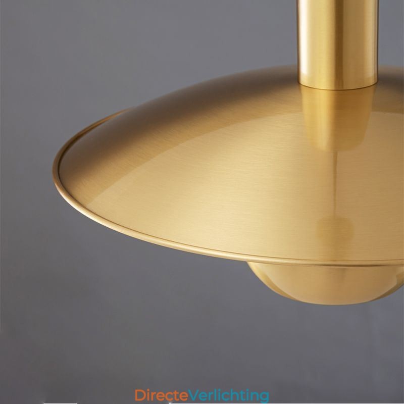 Geborsteld gouden hanglamp met enkele kop
