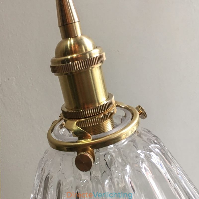 Hanglamp van helder geribbeld glas met diamantmotief