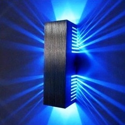 Moderne wandlamp met strooilichtontwerp 2 kubusvormige kappen