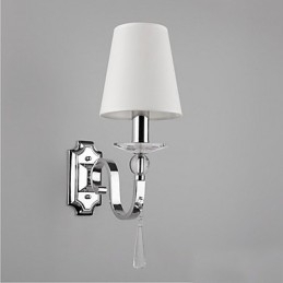 Warmwitte wandlamp met kristallen druppels