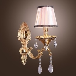 Elegante kristallen wandlamp in roze