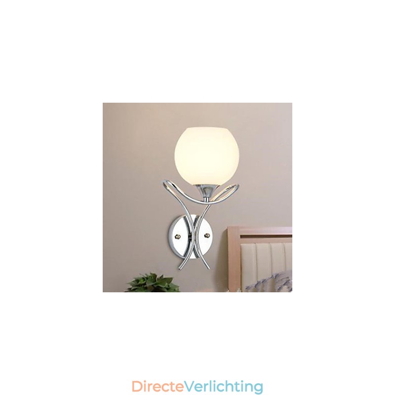 De nieuwe wandlamp, eigentijdse en gecontracteerde bedlamp