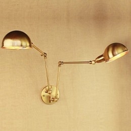 De nieuwe bronzen nostalgische moderne landelijke plattelandsgang woonkamer warme lichte lange arm van ijzeren muur