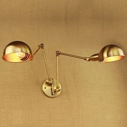 De nieuwe bronzen nostalgische moderne landelijke plattelandsgang woonkamer warme lichte lange arm van ijzeren muur
