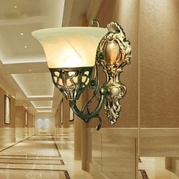 Europese wandlampen Metaalmateriaal Plating Brons Verlichting Met Nachtkastje Woonkamer Voorkant Spiegel Balkonlamp