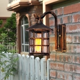 Antieke rustieke ijzeren waterdichte buitenwandlamp vintage lantaarn licht roestig matzwart gang gang wandlamp