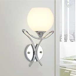 De nieuwe wandlamp, eigentijdse en gecontracteerde bedlamp