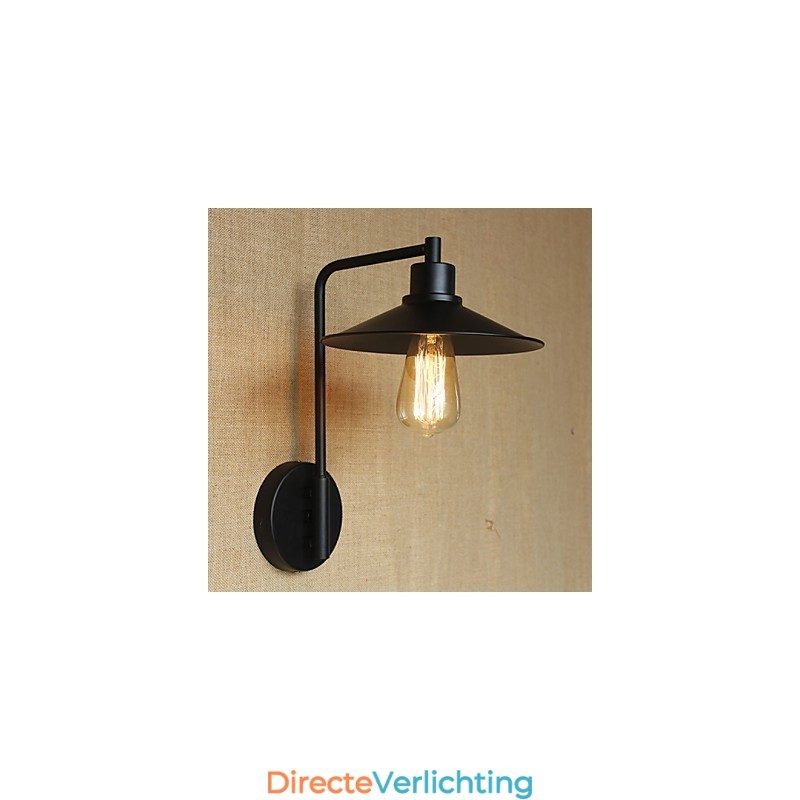 Retro decoratieve smeedijzeren wandlamp