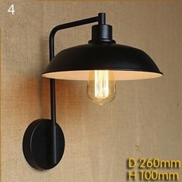 Hedendaagse en gecontracteerde pakhuis balkon veranda gang wandlamp smeedijzer decoratie
