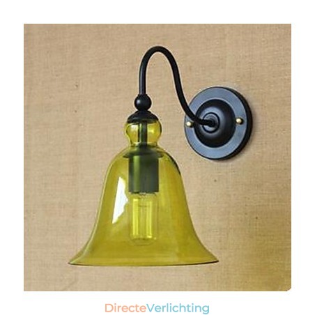 Gecontracteerde zitkamer glazen gang versiert wandlamp Gecontracteerde zitkamer glazen gang versiert wandlamp