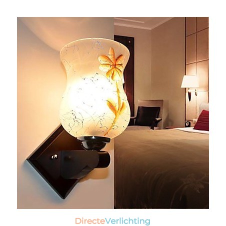 Massief houten creatieve wandlamp van de slaapkamer Het hoofdeinde van een bedverlichting Massief houten creatieve wandlamp van de slaapkamer Het hoofdeinde van een bedverlichting