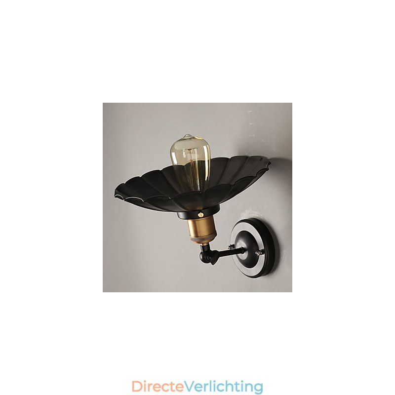 Creatieve trap die oude manieren herstelt Enkelvoudige zwarte jurk smeedijzeren wandlamp