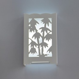 Moderne creatieve witte snijpatronen of ontwerpen op houtwerk Bamboe wandlampverlichting