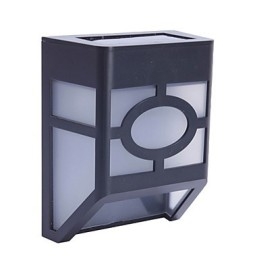 Warme gele zonne-energie wandlamp met 2 lantaarns voor op het dek