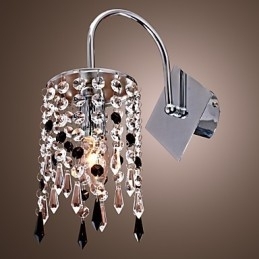 Wandlamp met elegante kristallen druppel