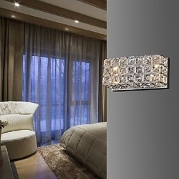 Kristallen vierkante wandlamp in galvanisatieproces