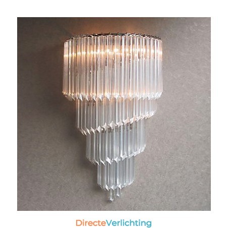 Wandlamp met chromen afwerking, kristallen glazen strips en 3 lampen Wandlamp met chromen afwerking, kristallen glazen strips en 3 lampen