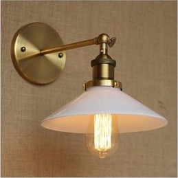 Moderne, eigentijdse, landelijke, retro, antieke messing-functie voor sfeerverlichting in ministijl
