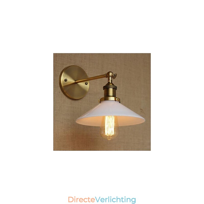Moderne, eigentijdse, landelijke, retro, antieke messing-functie voor sfeerverlichting in ministijl