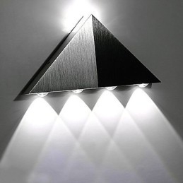 Moderne driehoekige wandlamp voor binnen, hal, op- en neerwaartse wandlamp, spotlicht, aluminium, decoratieve verlichting voor studio-restaurant
