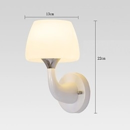 Metalen moderne eigentijdse inbouw- en plafondlamp met kenmerkende wandlampen Wandlamp
