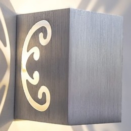 Moderne lichte aluminium wandlamp met plafondbevestiging, decoratieve wandlampen