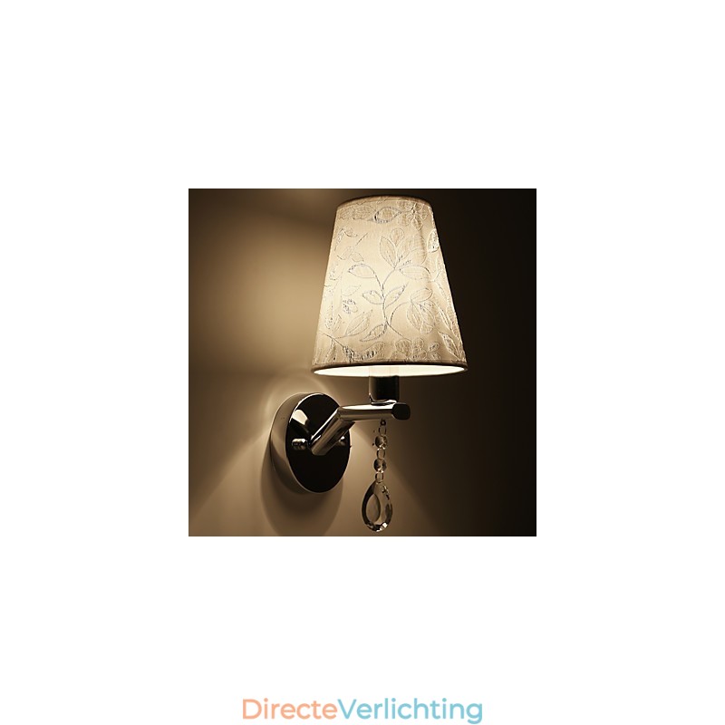 Moderne, eigentijdse, gegalvaniseerde landelijke wandlamp met sfeerverlichting