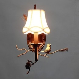 Noord-Amerikaanse vintage metalen wandlamp met harsvogel en dennenappel, geschikt voor de woonkamer/eetkamer/wandlamp