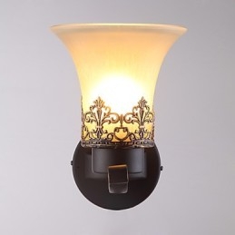 Enkele kop Amerikaanse landelijke vintage metalen wandlamp met glas voor de kantine, woonkamer, entreehal, decoratieve wandlamp