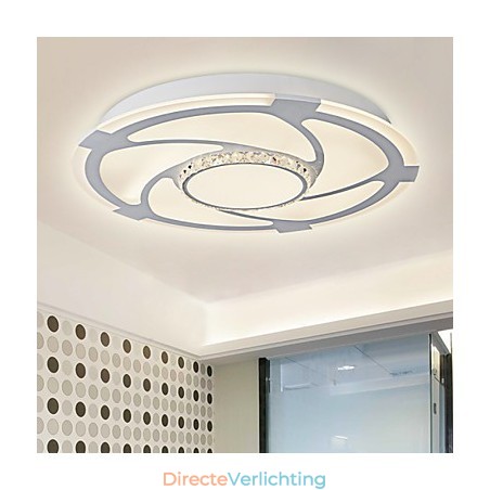 Moderne, eigentijdse metalen inbouwkast Moderne, eigentijdse metalen inbouwkast