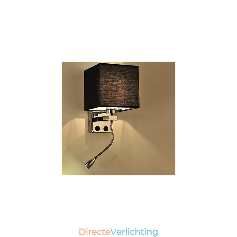 De moderne hotelkamer lezen creatieve stof gang balkon bedlamp