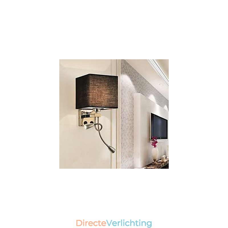 De moderne hotelkamer lezen creatieve stof gang balkon bedlamp