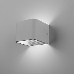 Moderne wandlamp voor binnen in de gang, omhoog en omlaag
