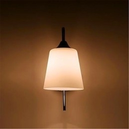 Moderne minimalistische glazen nachtkastje gangpad hotelkamer wandlamp