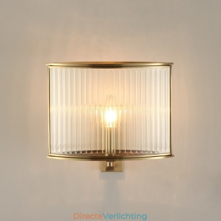 Luxe rustieke retro vintage wandlamp met 1 lamp van puur messing en glazen kap Luxe rustieke retro vintage wandlamp met 1 lamp van puur messing en glazen kap