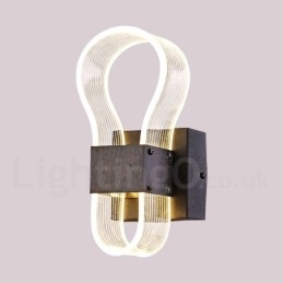 Moderne wandlamp met acryl kap voor gangpad in slaapkamer