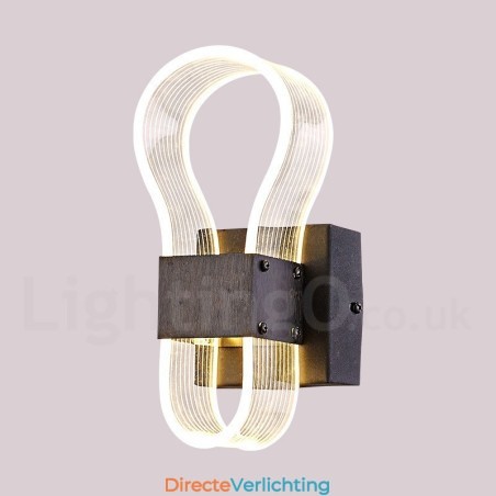 Moderne wandlamp met acryl kap voor gangpad in slaapkamer Moderne wandlamp met acryl kap voor gangpad in slaapkamer